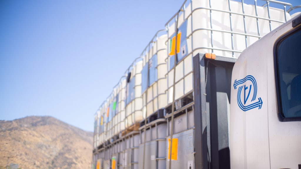 IBCs (Intermediate Bulk Containers) with Vegetable Oil